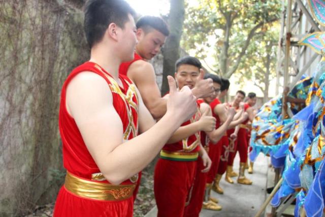点击查看原图